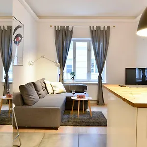  Apartament Smulikowskiego 2